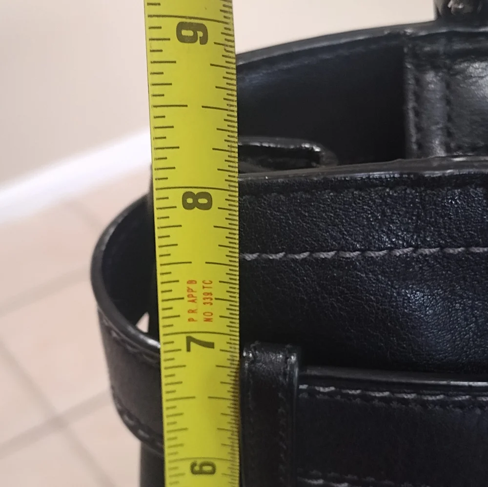 Coach Hamptons Black Leather Satchel